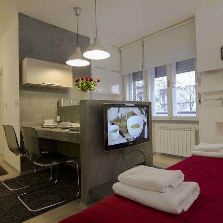 Studio Apartment Picasso بلغراد المظهر الخارجي الصورة