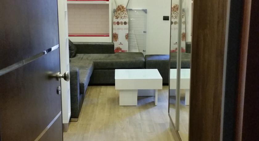 Studio Apartment Picasso بلغراد الغرفة الصورة