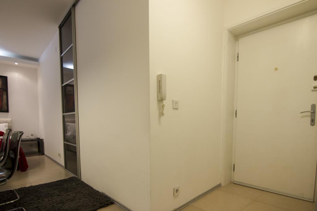 Studio Apartment Picasso بلغراد المظهر الخارجي الصورة